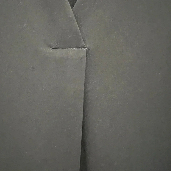 Gently worn Ann Taylor black blouse - Picture 5 of 9